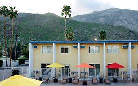 Delos Reyes Palm Springs